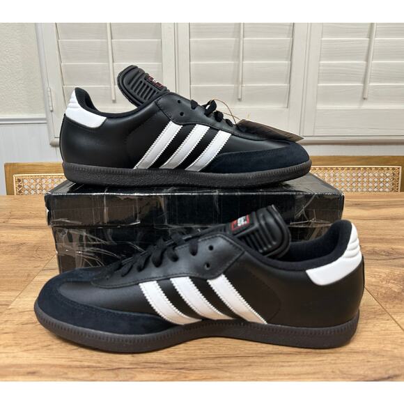 Adidas Men's Samba Classic Indoor Soccer Shoes Leather Black White Size 11 NIB - Picture 9 of 16